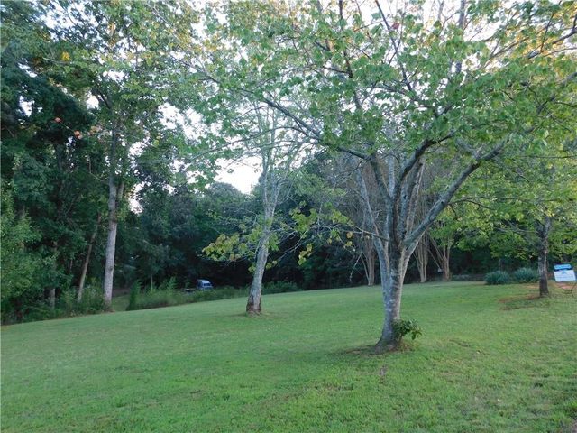 180 Irvin Drive, Dawsonville, GA 30534