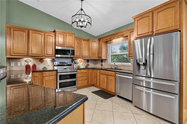 9703 65TH AVENUE E, Bradenton, FL 34202