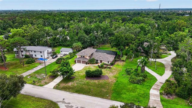 9703 65TH AVENUE E, Bradenton, FL 34202