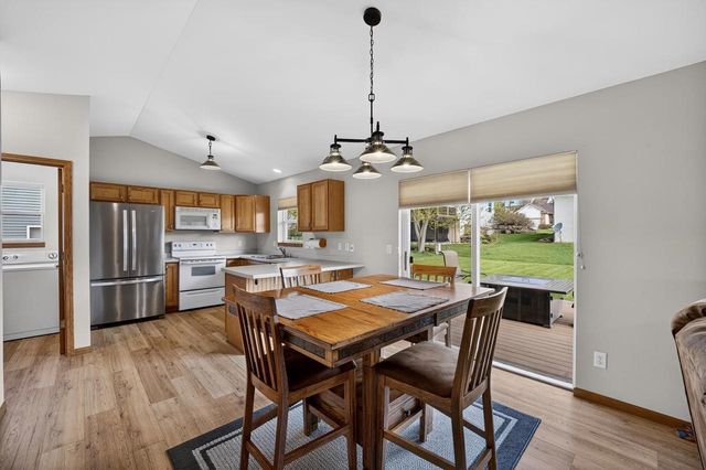 3152 W Main Street, Sun Prairie, WI 53590