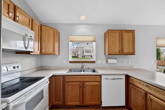 3152 W Main Street, Sun Prairie, WI 53590
