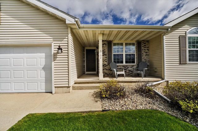 3152 W Main Street, Sun Prairie, WI 53590