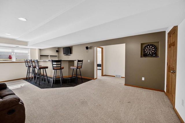 3152 W Main Street, Sun Prairie, WI 53590