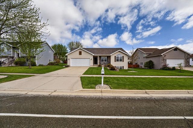 3152 W Main Street, Sun Prairie, WI 53590
