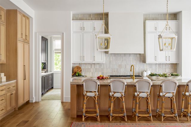 6730 Park Lane, Dallas, TX 75225