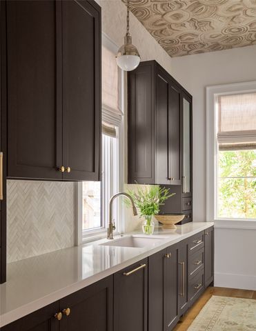 6730 Park Lane, Dallas, TX 75225