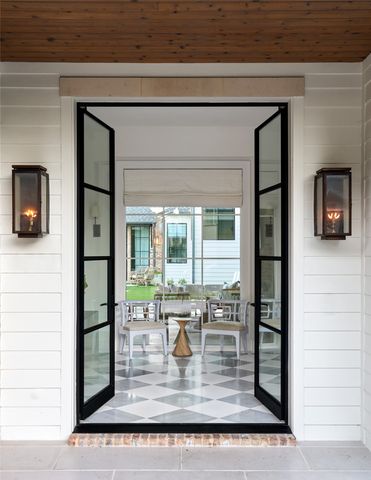 6730 Park Lane, Dallas, TX 75225