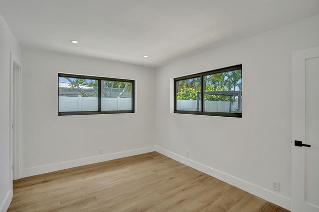 669 SW 3rd Street, Boca Raton, FL 33486