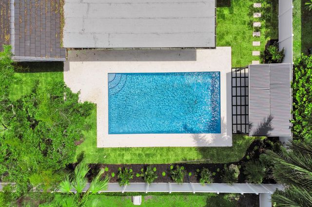 669 SW 3rd Street, Boca Raton, FL 33486