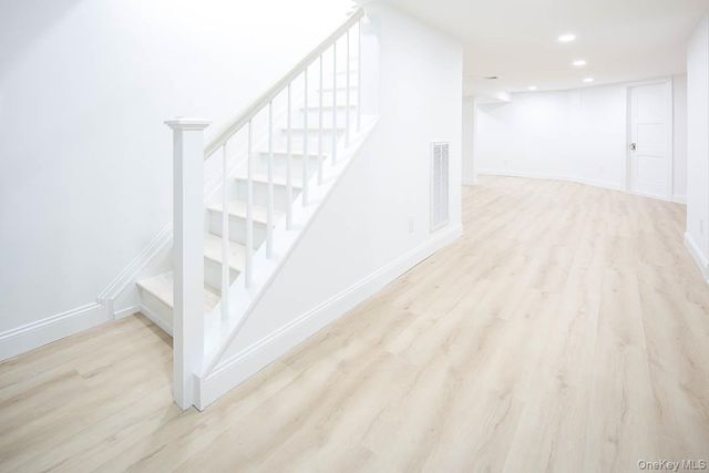 22 Peppermill Lane, Dix Hills, NY 11746