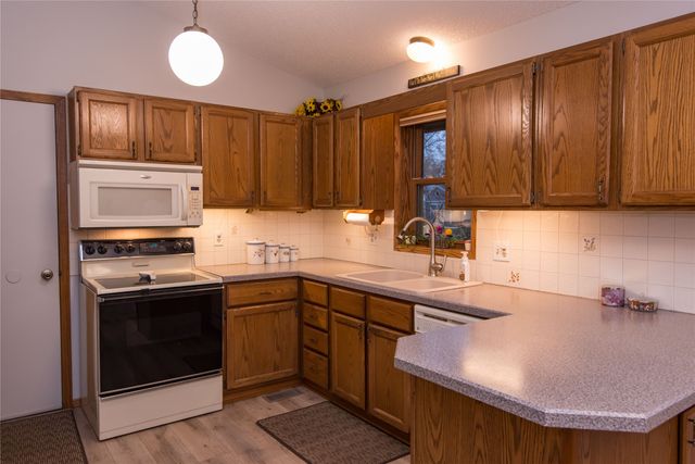 1449 NW 71st Place, Ankeny, IA 50023