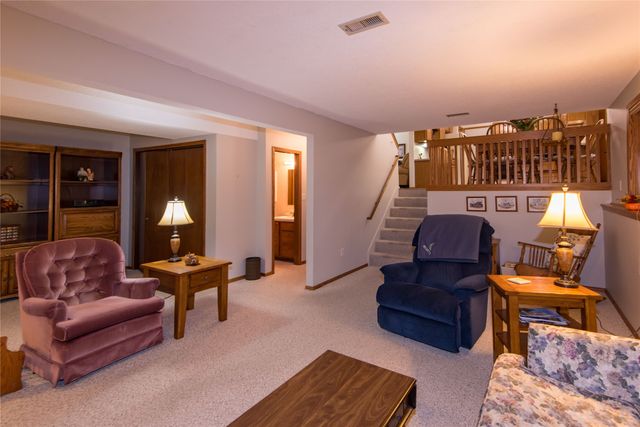 1449 NW 71st Place, Ankeny, IA 50023