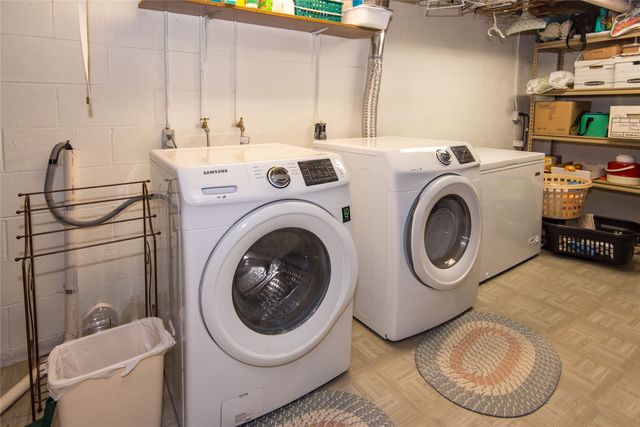 1449 NW 71st Place, Ankeny, IA 50023