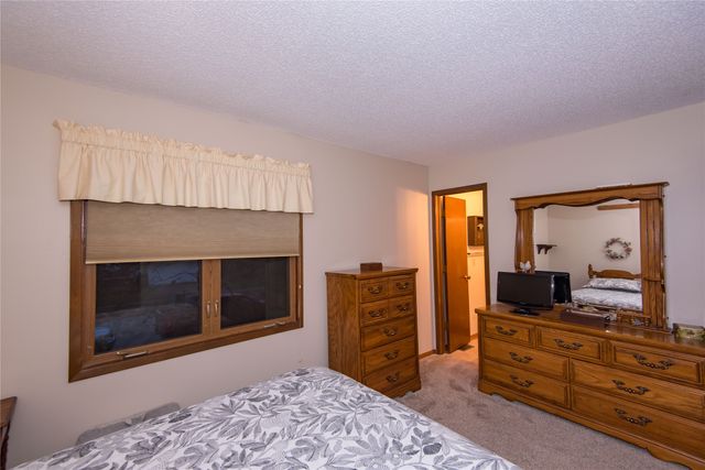 1449 NW 71st Place, Ankeny, IA 50023