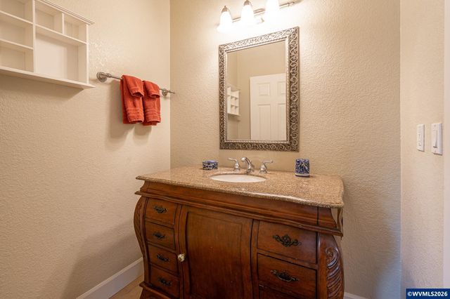 7175 NW Oak Creek Dr, Corvallis, OR 97330