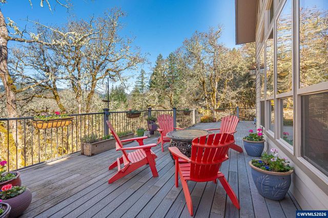 7175 NW Oak Creek Dr, Corvallis, OR 97330