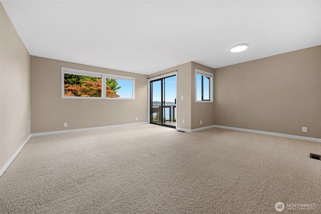3556 NE 147th Street, Lake Forest Park, WA 98155