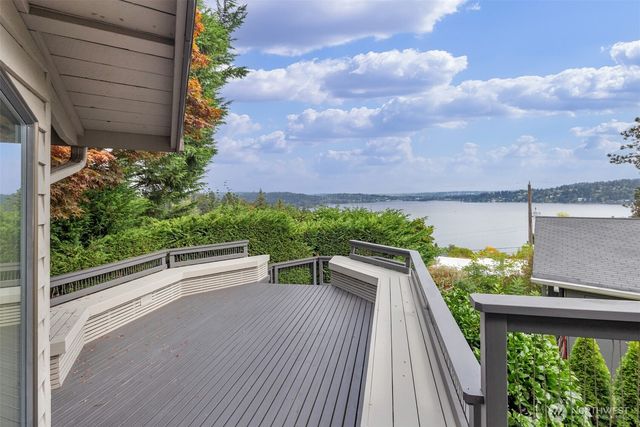 3556 NE 147th Street, Lake Forest Park, WA 98155