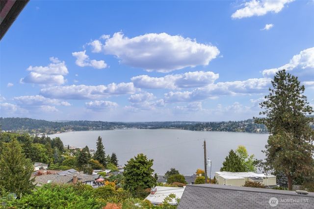 3556 NE 147th Street, Lake Forest Park, WA 98155