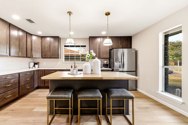 2341 Monticello Circle, Plano, TX 75075