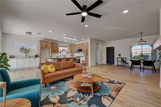 2609 Rangely Avenue, Henderson, NV 89052