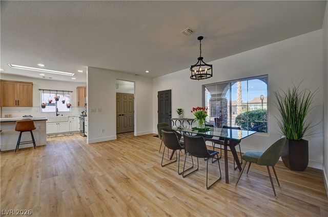 2609 Rangely Avenue, Henderson, NV 89052