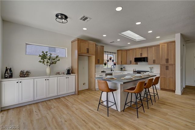 2609 Rangely Avenue, Henderson, NV 89052