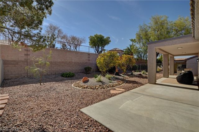 2609 Rangely Avenue, Henderson, NV 89052