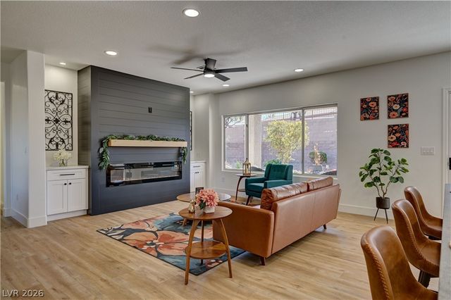 2609 Rangely Avenue, Henderson, NV 89052