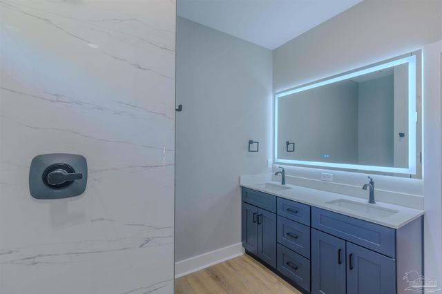 110 E Bobe St, Pensacola, FL 32503