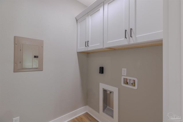 110 E Bobe St, Pensacola, FL 32503