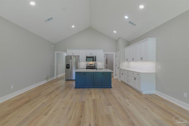 110 E Bobe St, Pensacola, FL 32503