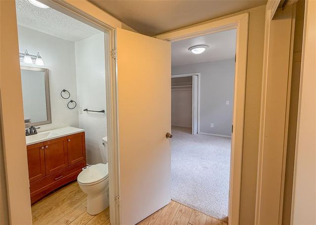 12021 Hawthorne Lane, Oklahoma City, OK 73162