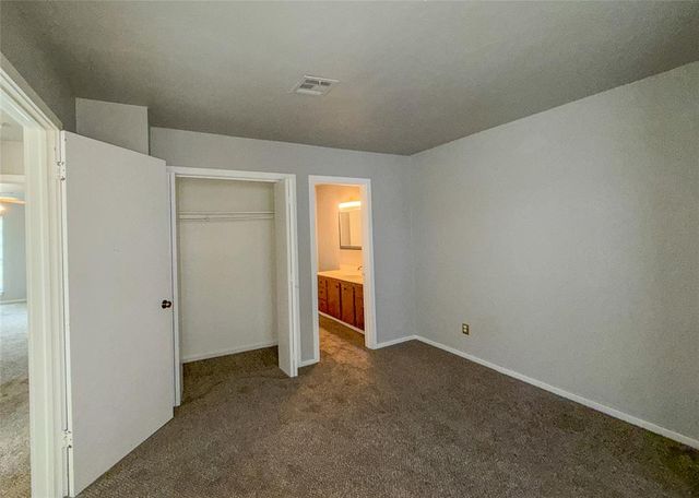12021 Hawthorne Lane, Oklahoma City, OK 73162
