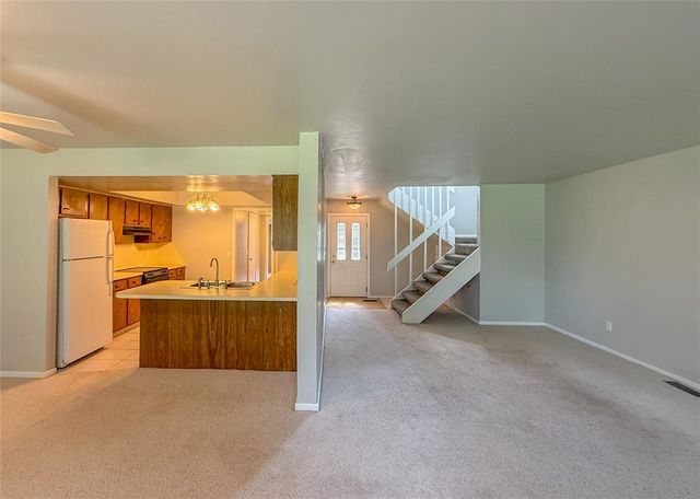 12021 Hawthorne Lane, Oklahoma City, OK 73162