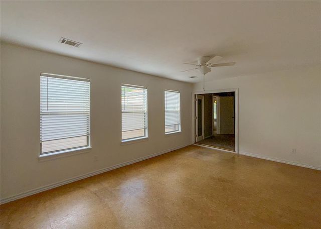 12021 Hawthorne Lane, Oklahoma City, OK 73162