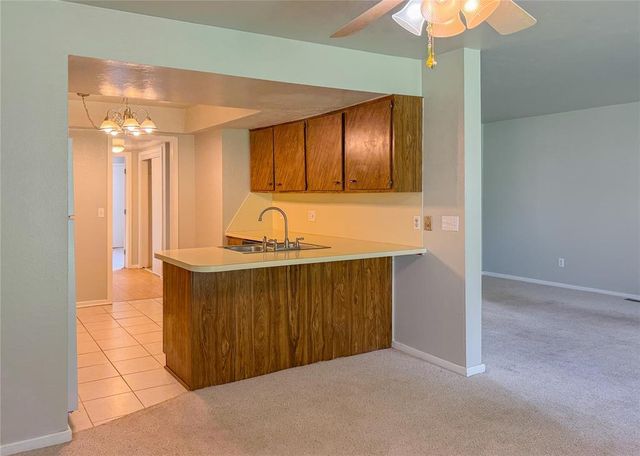 12021 Hawthorne Lane, Oklahoma City, OK 73162