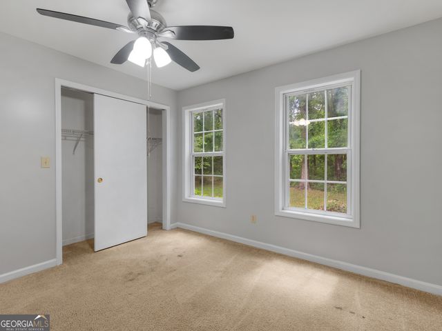 918 S McDonough Road, Griffin, GA 30224