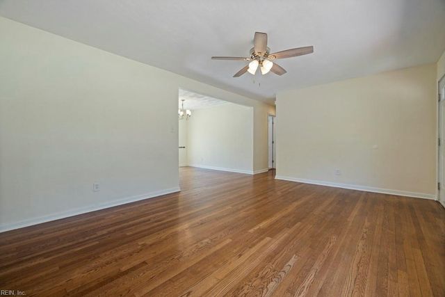 441 Beacon Hill CIR, Norfolk, VA 23502