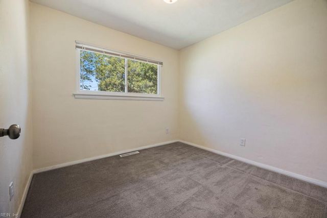 441 Beacon Hill CIR, Norfolk, VA 23502