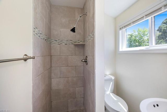 441 Beacon Hill CIR, Norfolk, VA 23502