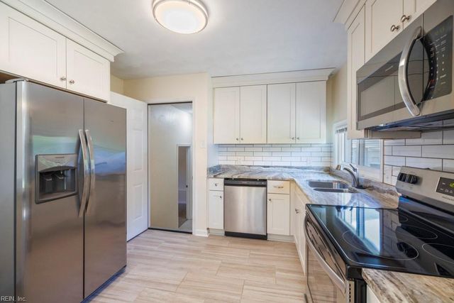 441 Beacon Hill CIR, Norfolk, VA 23502