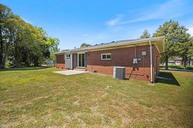 441 Beacon Hill CIR, Norfolk, VA 23502