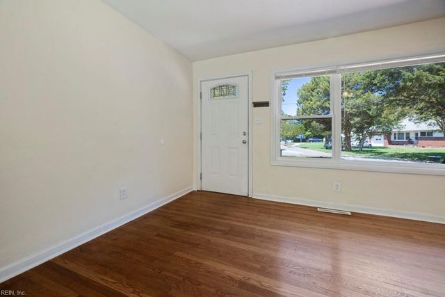 441 Beacon Hill CIR, Norfolk, VA 23502