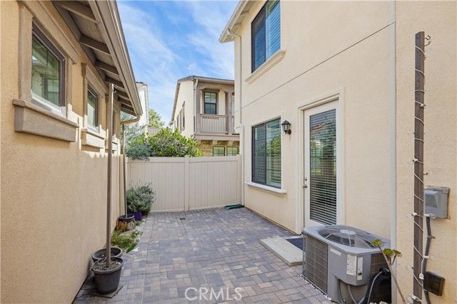 1866 Harvest Circle, Tustin, CA 92780