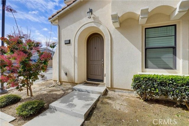 1866 Harvest Circle, Tustin, CA 92780