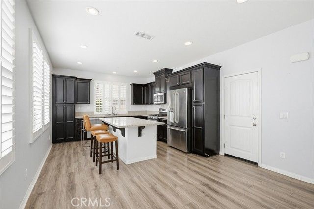 1866 Harvest Circle, Tustin, CA 92780