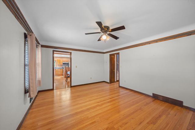28079 Goddard Road, Romulus, MI 48174
