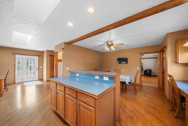 28079 Goddard Road, Romulus, MI 48174