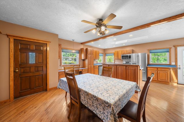 28079 Goddard Road, Romulus, MI 48174